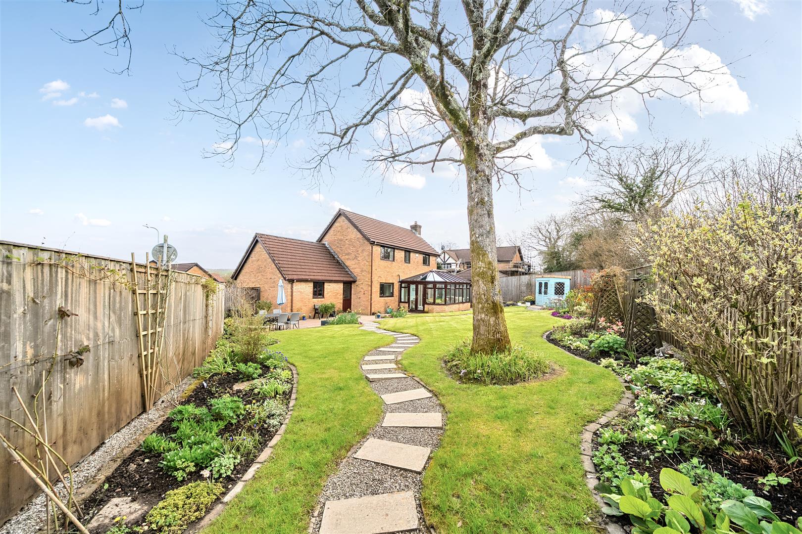 Grove Farm Road, Grovesend, Swansea, SA4 8LA